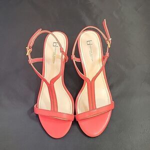BOSTON DESIGN STUDIO ADJUSTABLE BUCKLE ANKLE STRAP OPEN TOE SANDAL